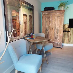 https://studio-pipper.zandvoort-hotels.com